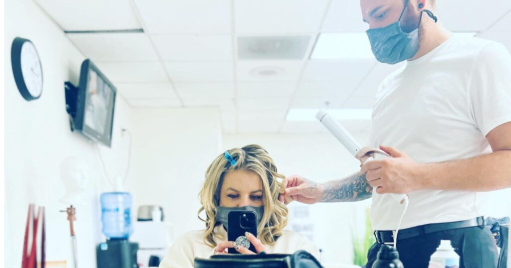 Kirsten Storms Posts Transformation Selfie