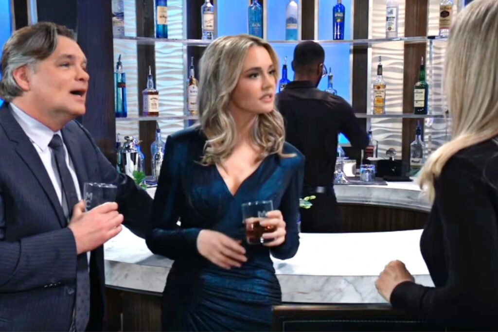 Nina finds Jacinda and Boyle Carly Exposes Nina To Drew