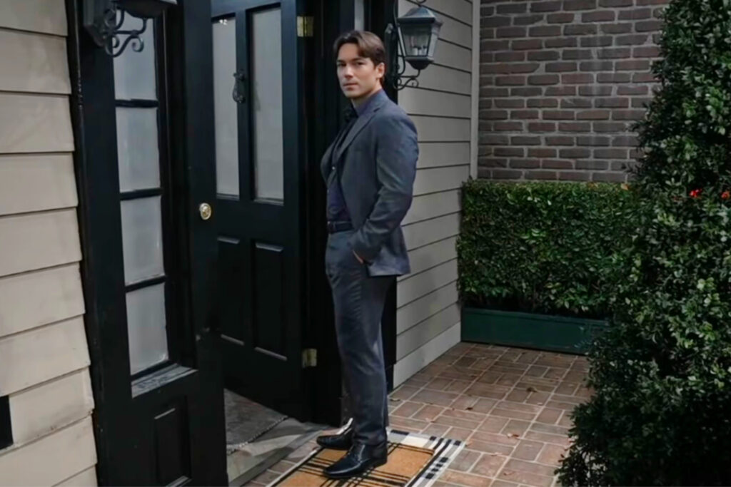 Michael framed Willow 