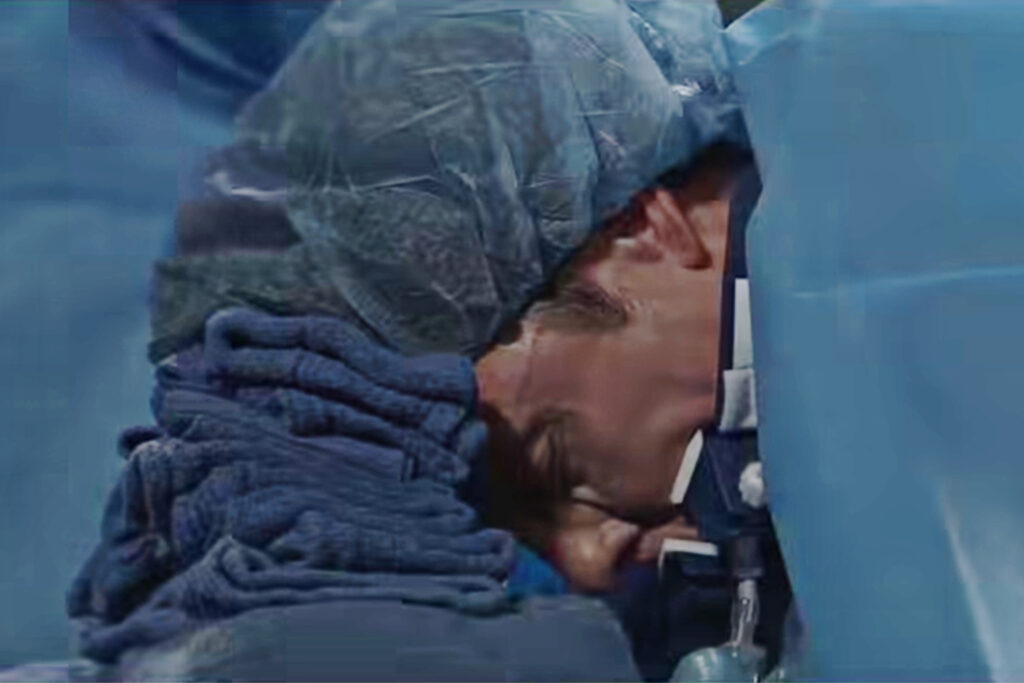 Isaiah and Lucas Encounter Complications In The OR